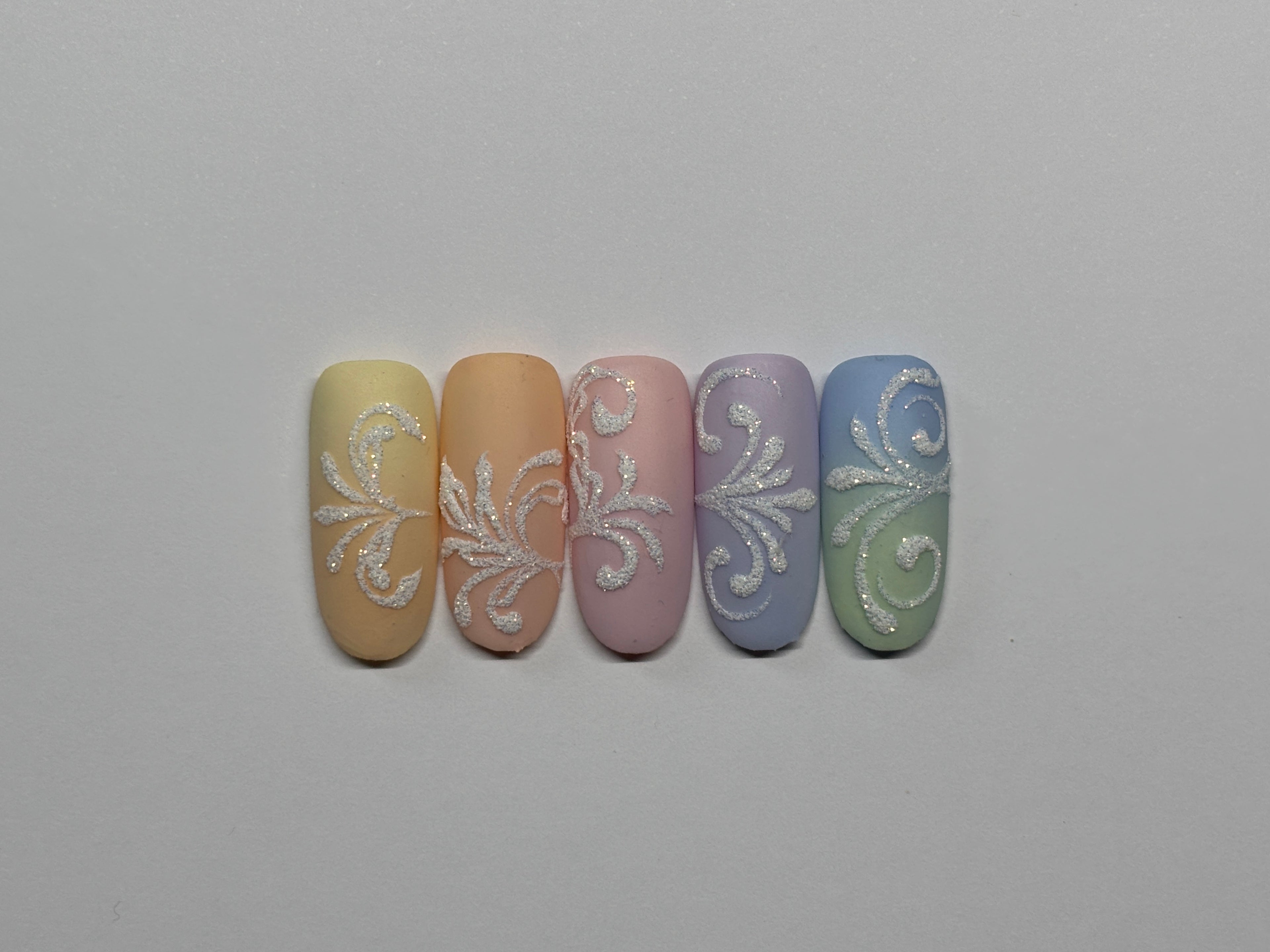 Nail-Set "Pastell-Schnörkel"